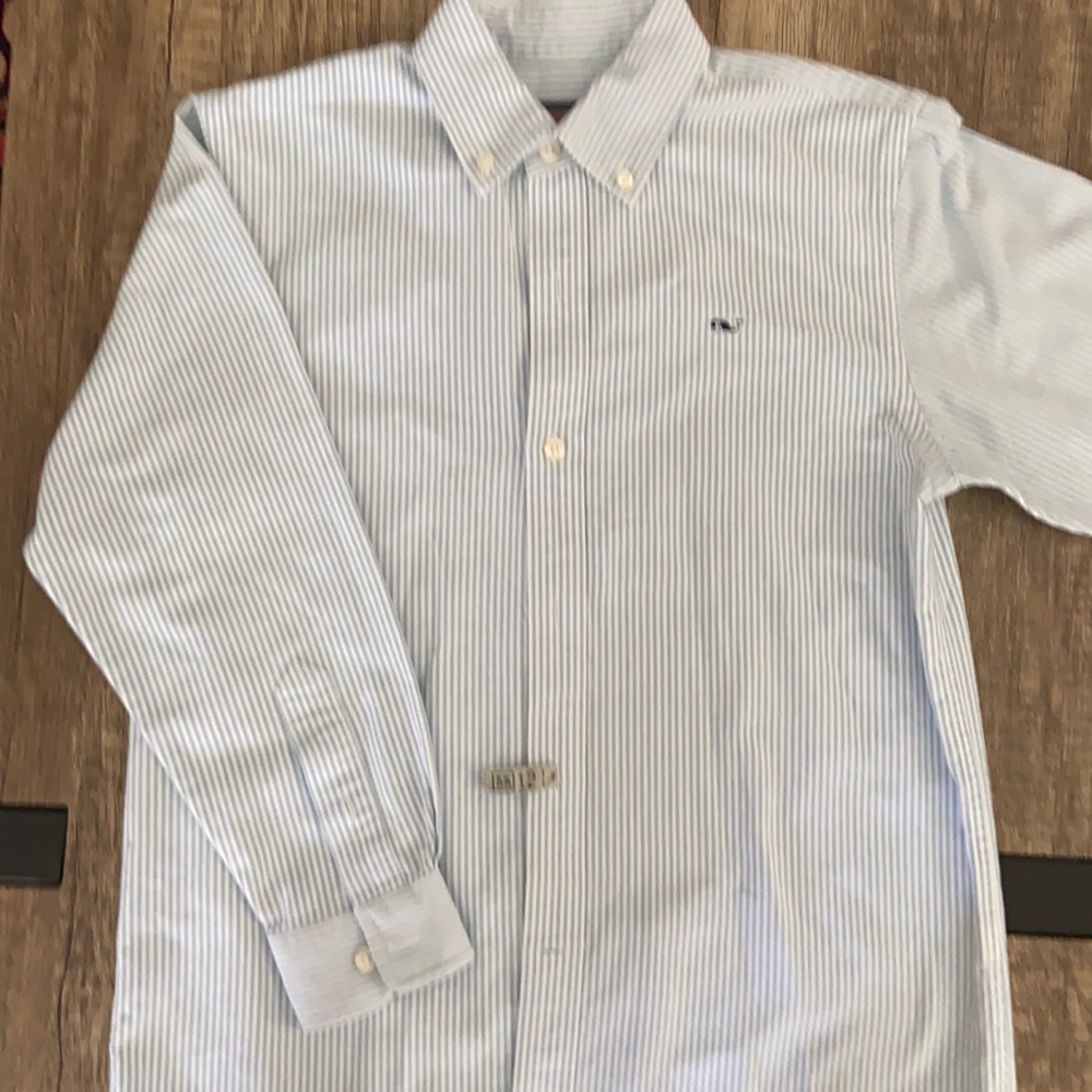 Vineyard Vines Boys LS size S (8-10) Blue $ White